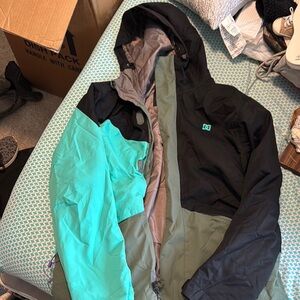 DC Black and Green Ski Jacket